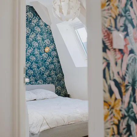 Le Grand Theatre Apartment